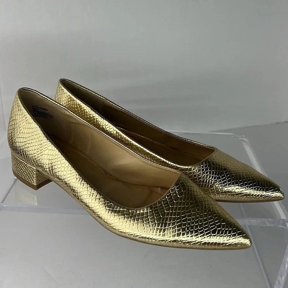 Lulus Alessia Gold Metallic Snake Embossed Low Block Heel Pointed-Toe Flats Sz 7 - Picture 11 of 16